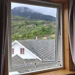 Pensión Hardanger Rom & Harmonium 