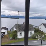 Pensión Hardanger Rom & Harmonium 