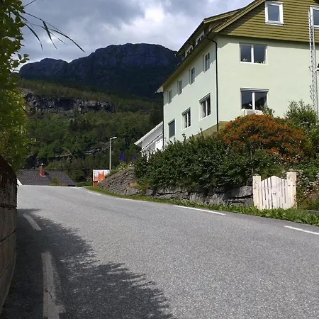 Pensionat Hardanger Rom & Harmonium 
