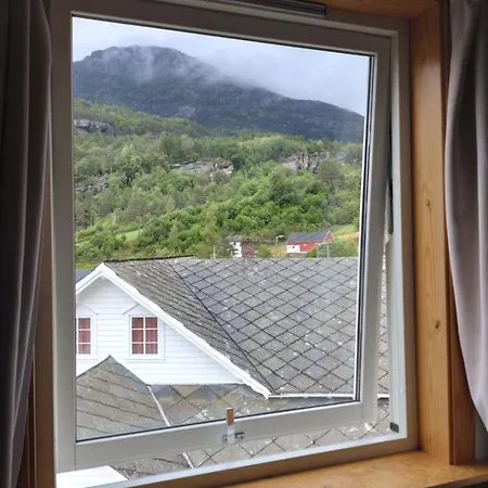 Gasthof Hardanger Rom & Harmonium 