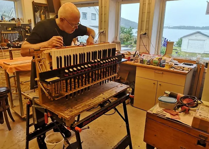 Hardanger Rom & Harmonium 